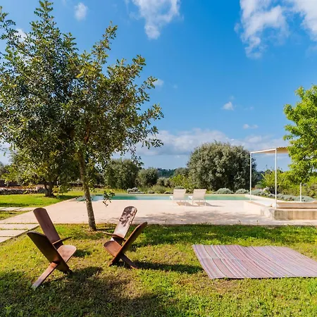 Villa Ker Rail With Pool By Wonderful Italy *